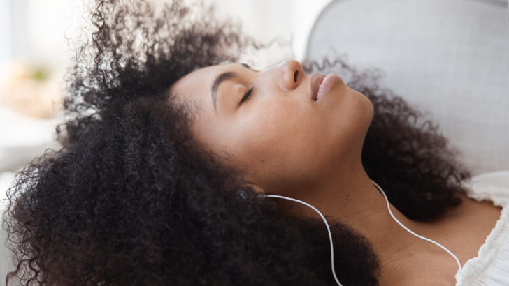 Best Sleep Podcasts- Horror, Hypnosis/Meditation, Story-telling & More